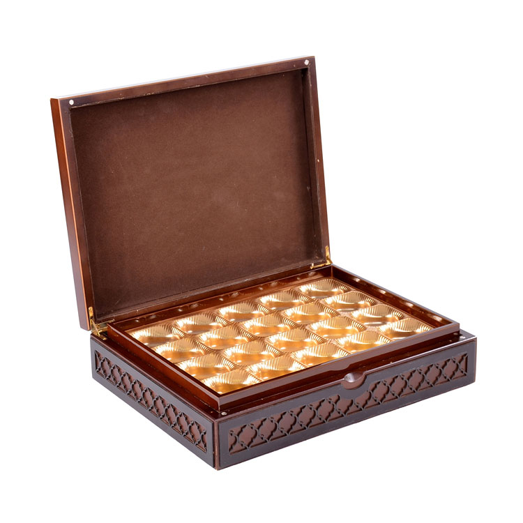Matte Textured Wooden Gift Box in Mosque Silhouette | Premium Ramadan Eid Packaging for Dried product reference