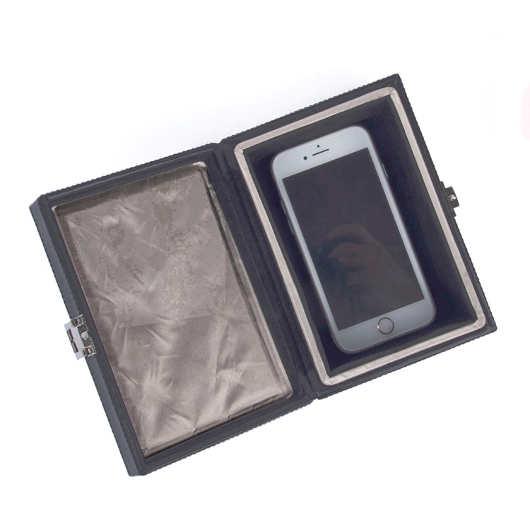 Magnetic Fold Makeup Brush Tissue Holder Multi-function Anti Interference Cloth Gift Box product reference